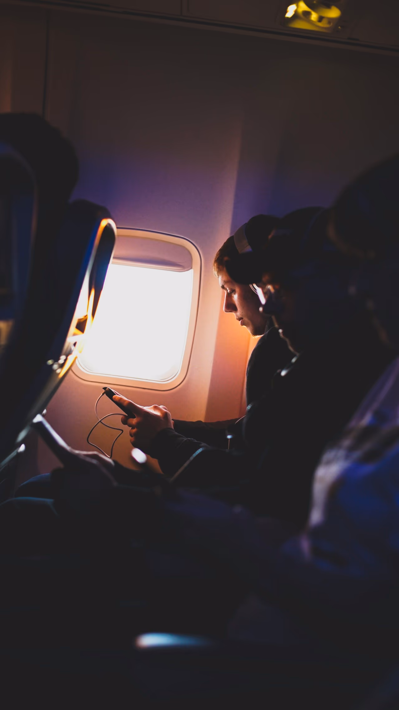 Flight Comfort Mastery: 10 Tips for Long-Haul Ease