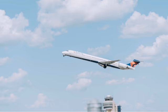 Delta SkyMiles Program: 2026 Guide to Earning, Status, and Award Sweet Spots