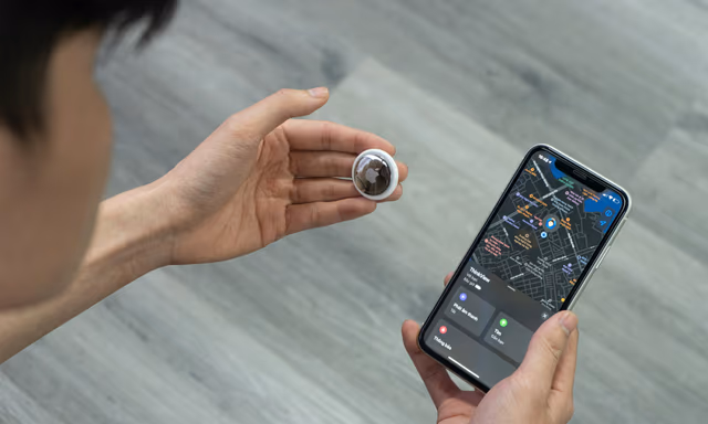 Apple AirTag Review (2026): Still the Best Luggage Tracker for iPhone