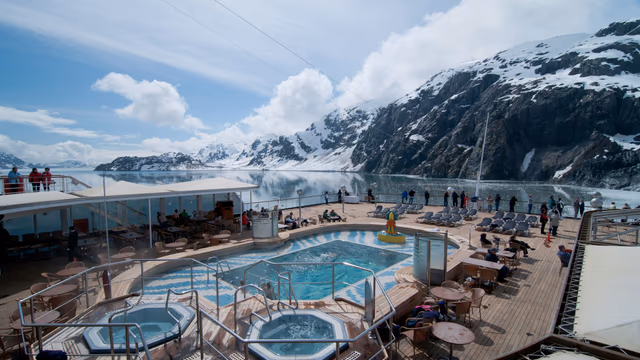 Alaska Cruise Packing List: Complete Guide for Every Season