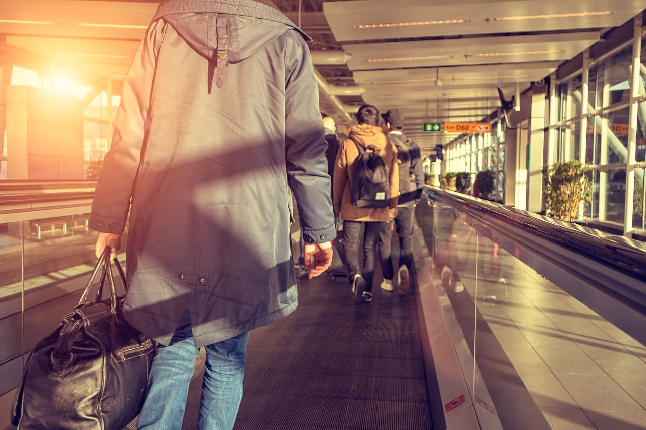 Your Guide to American Airlines Carry-On Luggage