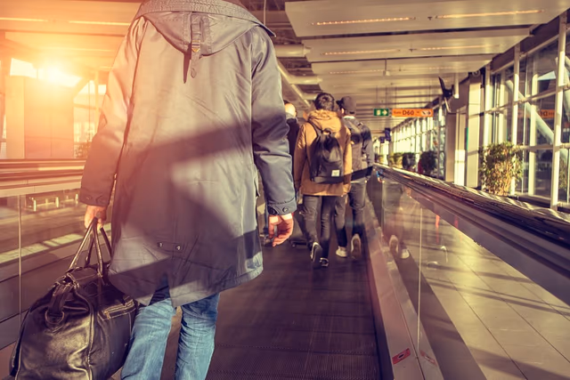 Your Guide to American Airlines Carry-On Luggage