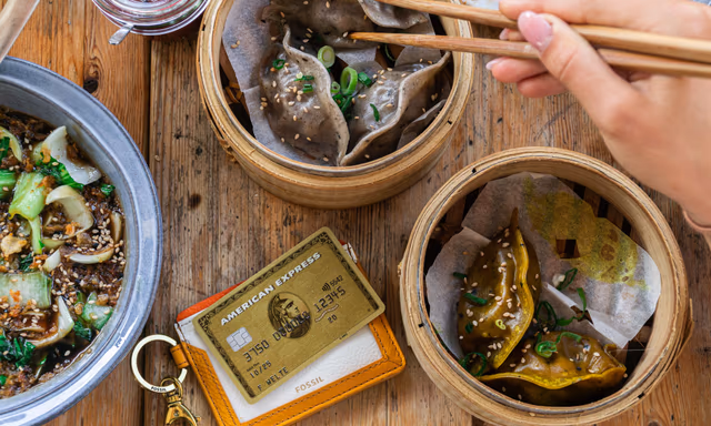 Amex Platinum vs. Amex Gold in 2026: Which Card Fits Your Wallet?