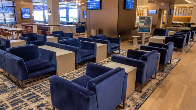 Amtrak's $35 Coach Lounge Pass: How the Single Visit Program Works in 2026