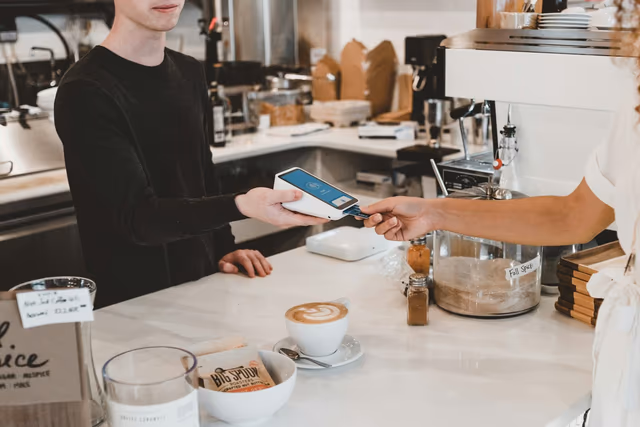 Best Credit Card Pairings for Travel Points in 2026