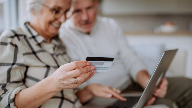 Best Credit Cards for Hotel Elite Status: Marriott, Hilton, Hyatt & IHG Compared
