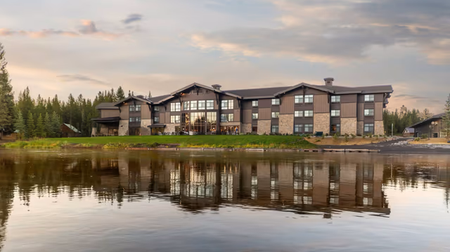 Best Hotels Near Yellowstone for Points Travelers