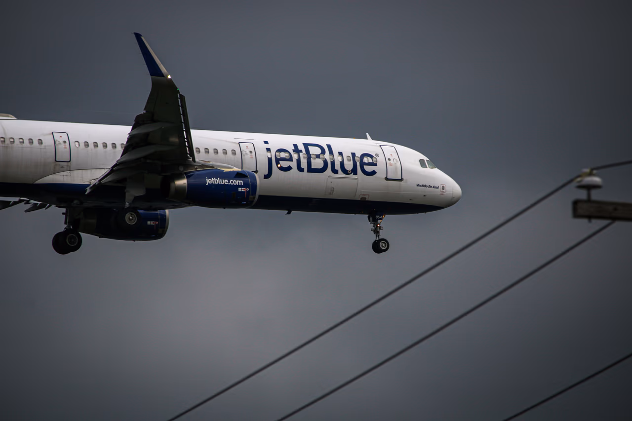 Can I Use JetBlue Travel Bank Credit On American Airlines?