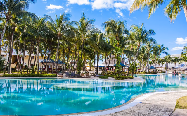 Hyatt Points for All-Inclusive Resorts: 2026 Sweet-Spot Math and Booking Guide