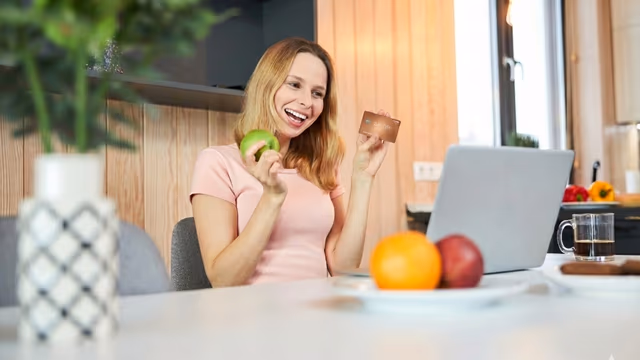 Capital One Savor Cash Rewards Review: How the No-Fee 3% Dining Card Stacks Up in 2026