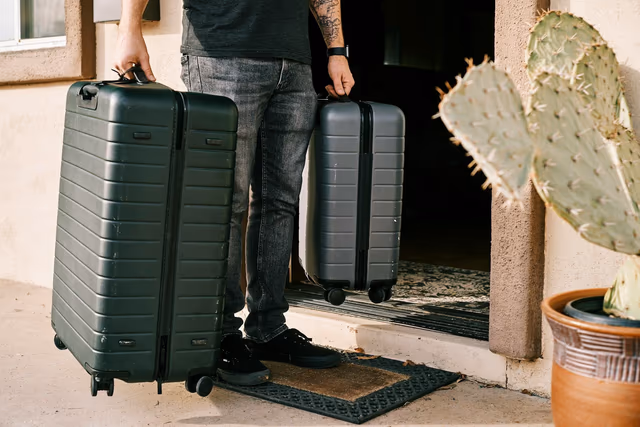 Best Credit Cards With Free Checked Bags in 2026