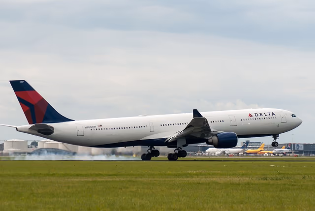 Delta SkyMiles Platinum vs. Reserve: Which Tier Is Right in 2026?