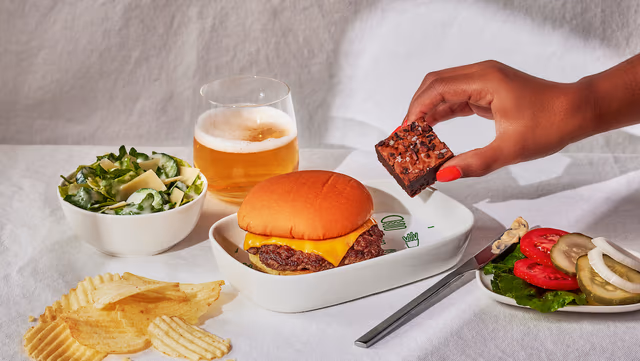 Delta Expands Shake Shack Partnership to Five Hubs