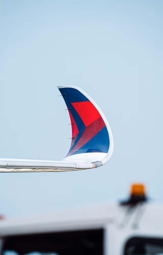 Delta Soars into the Future with Mammoth A350-1000 Order