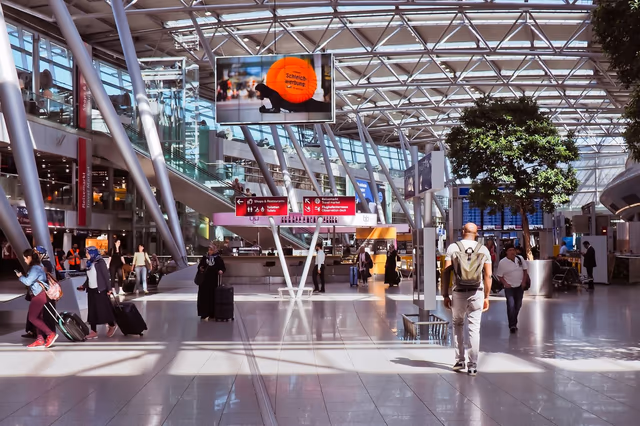 Does the Chase Sapphire Preferred Have Lounge Access? Here's What Cardholders Get Instead