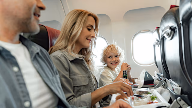 Family Seating on Airlines: How to Guarantee Your Kids Sit With You (2026 Guide)