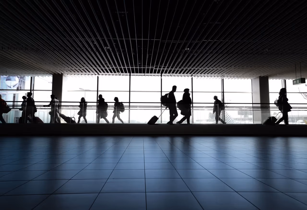 The Complete Guide to the World's Fastest Airport WiFi in 2025