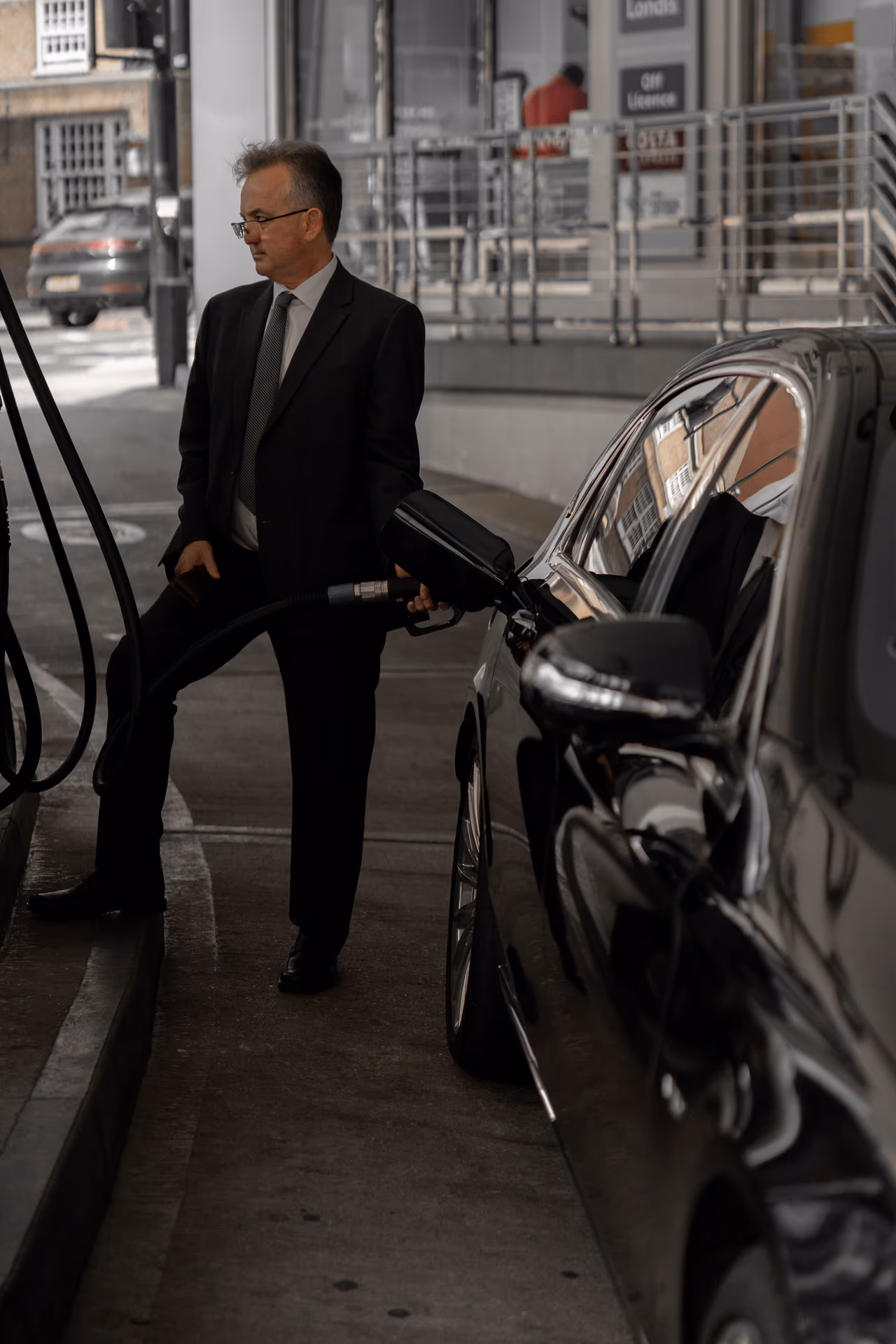 Drive And Save: Ultimate Guide To The Best Gas Credit Cards