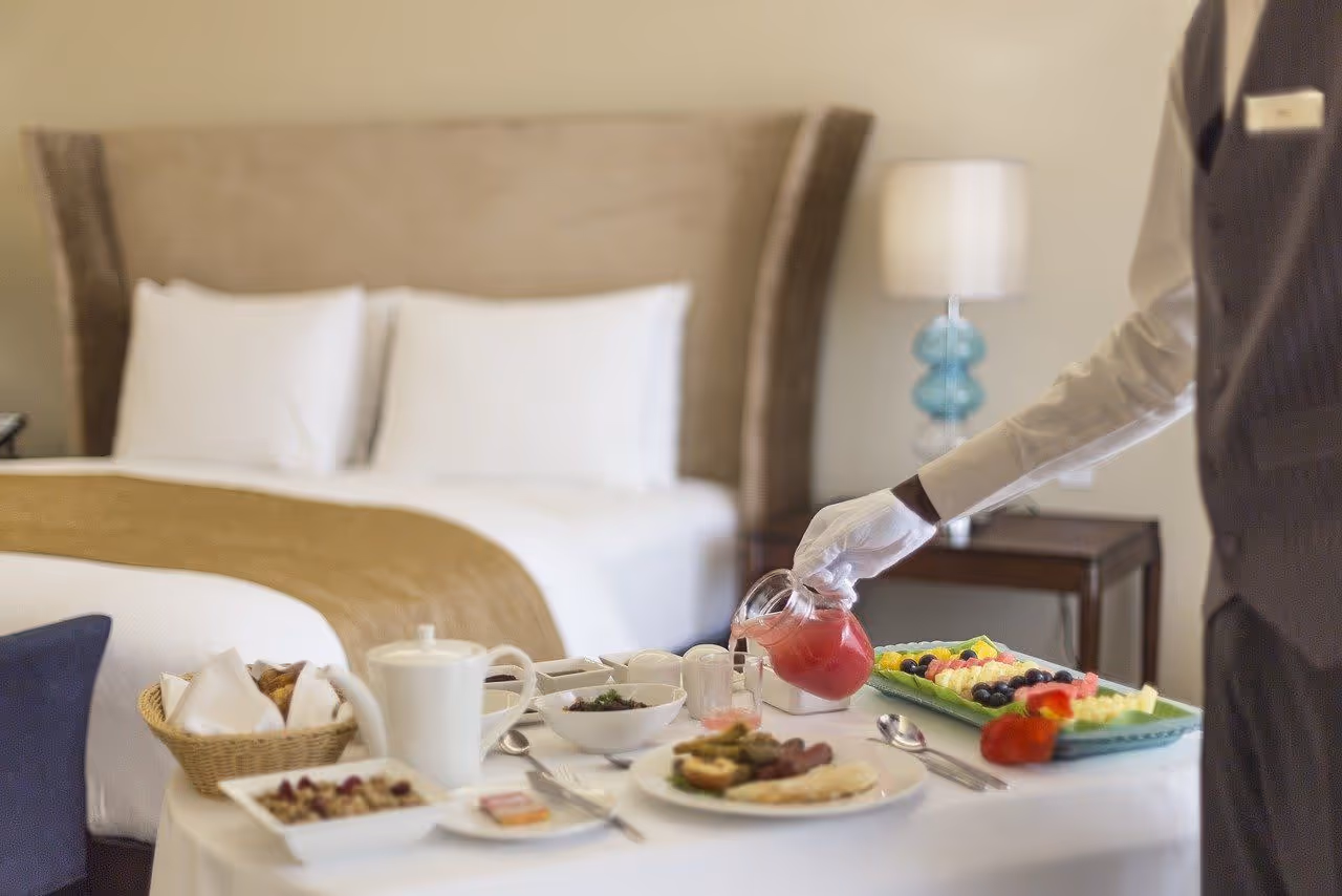 Hilton Santa Monica: Your Beachside Escape