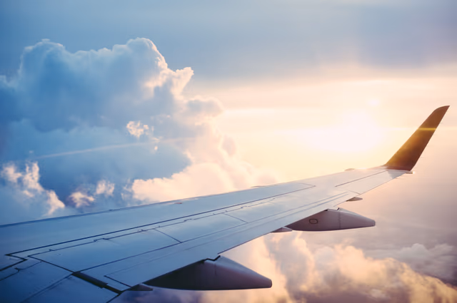 Amazon Prime Student + StudentUniverse: How College Travelers Actually Save in 2026