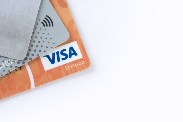 How Do Credit Card Points Work? A 2026 Beginner's Guide