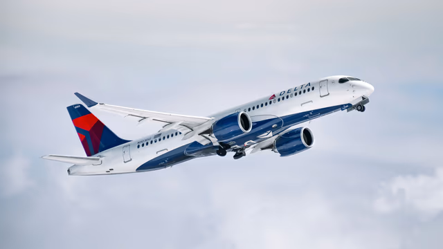 How Far in Advance to Book a Flight: The 2026 Booking Window Guide