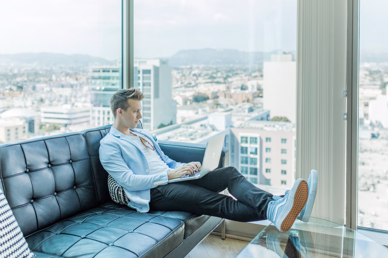 How Virtual Credit Cards Prevent Fraud While Traveling?