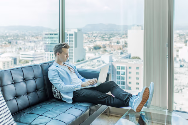 How Virtual Credit Cards Prevent Fraud While Traveling?