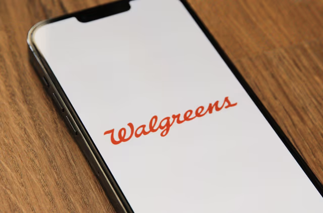 myWalgreens Rewards: What It Actually Pays, How to Stack With Cards, and When CVS Beats It