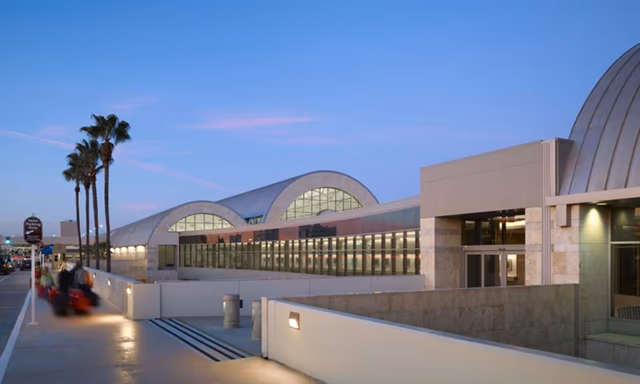 Orange County Airport (SNA) Points and Miles Guide: Maximize Rewards from John Wayne Airport