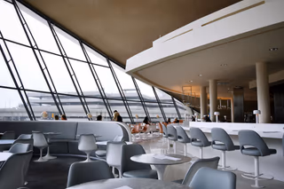 Priority Pass in 2026: Complete Guide to Lounge Access via Credit Cards