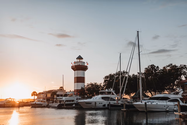 12 Enchanting Small Towns in the U.S. Families Will Love