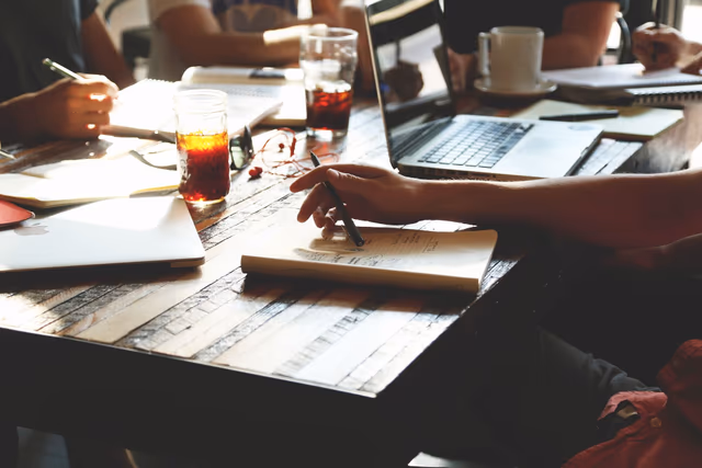 How to Choose a Business Credit Card for Travel Rewards: 2026 Decision Guide