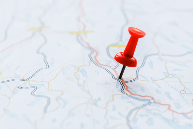 Transferable Points vs. Airline Miles in 2026: Why Flexibility Wins (And When It Doesn't)