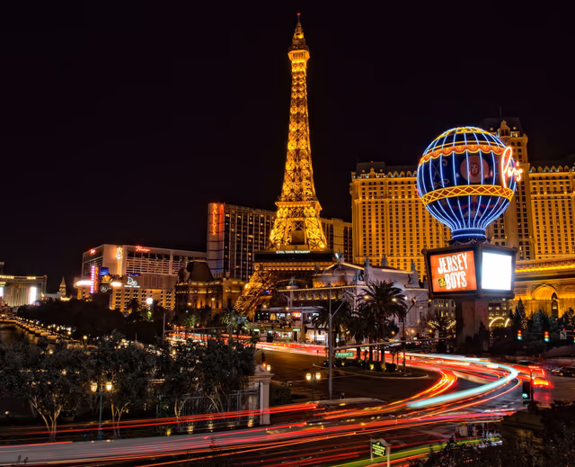 F1 Las Vegas: A Real-Talk Guide to Planning the Night-Race Weekend