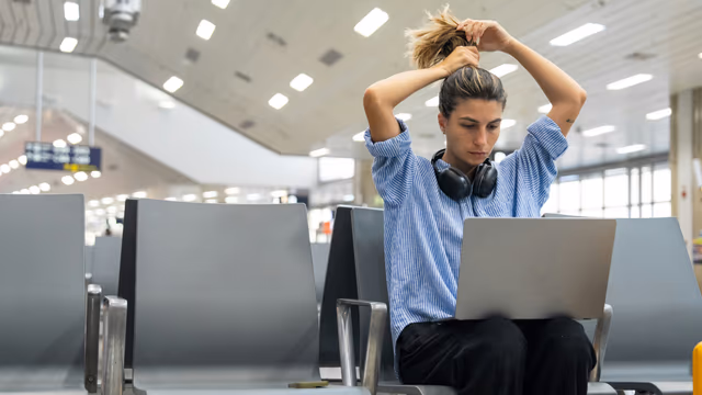 Flight Delayed? Your Complete Action Plan for Refunds and Compensation