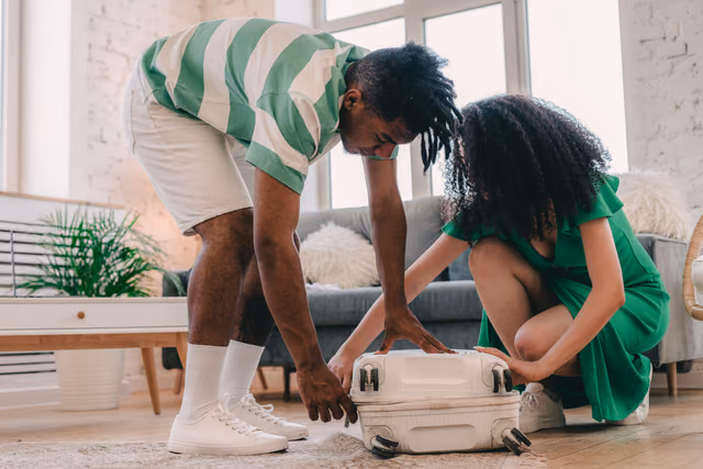 Delta Amex Second Free Checked Bag: Which Cards Get It and the Rules That Apply