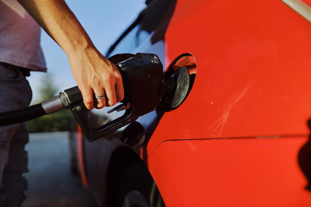 Citizens Bank's Up to $3,000 Bonus Pays Monthly: How the Gas Rebate and Savings Tiers Work