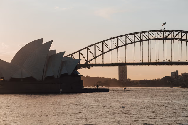 American Airlines Sydney Award Sale: From 25,000 Miles One Way in Economy, Book and Fly by October 31